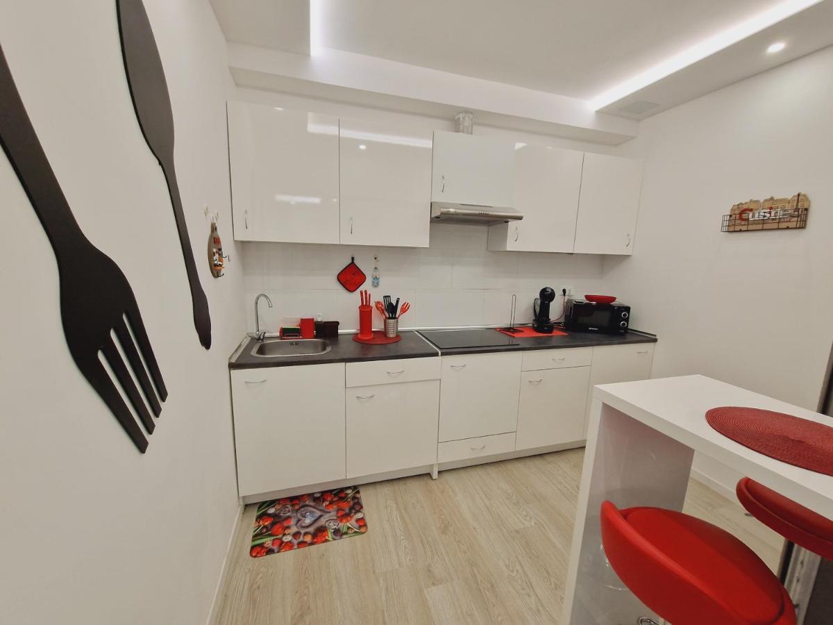 Daniel Beachfront, 2 Rooms Wifi Free Playa de las Américas Exterior foto